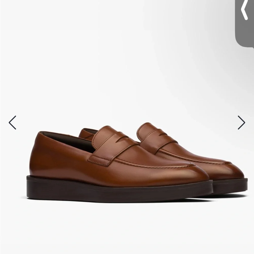Elegant Men's Tan Leather Slip-On Loafers